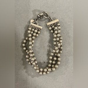 BUNDLED JEWELRY COLLECTION Assorted Silver Jewelry, 4 bracelets and 2 necklaces